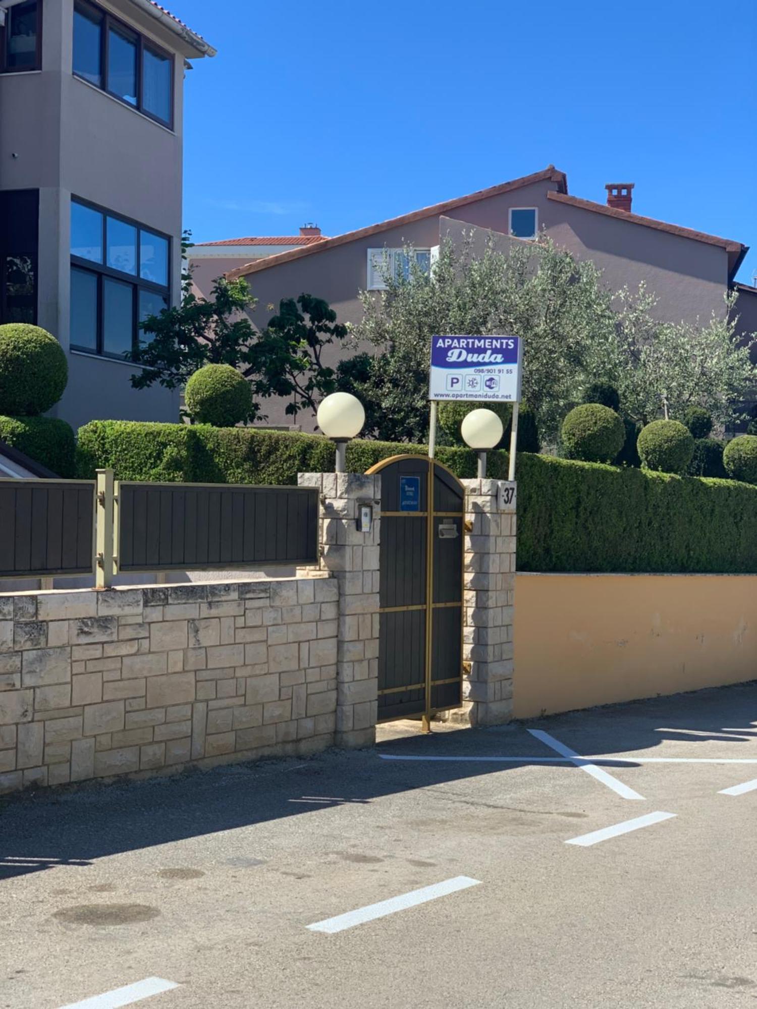 Apartments Duda PUY Exterior foto